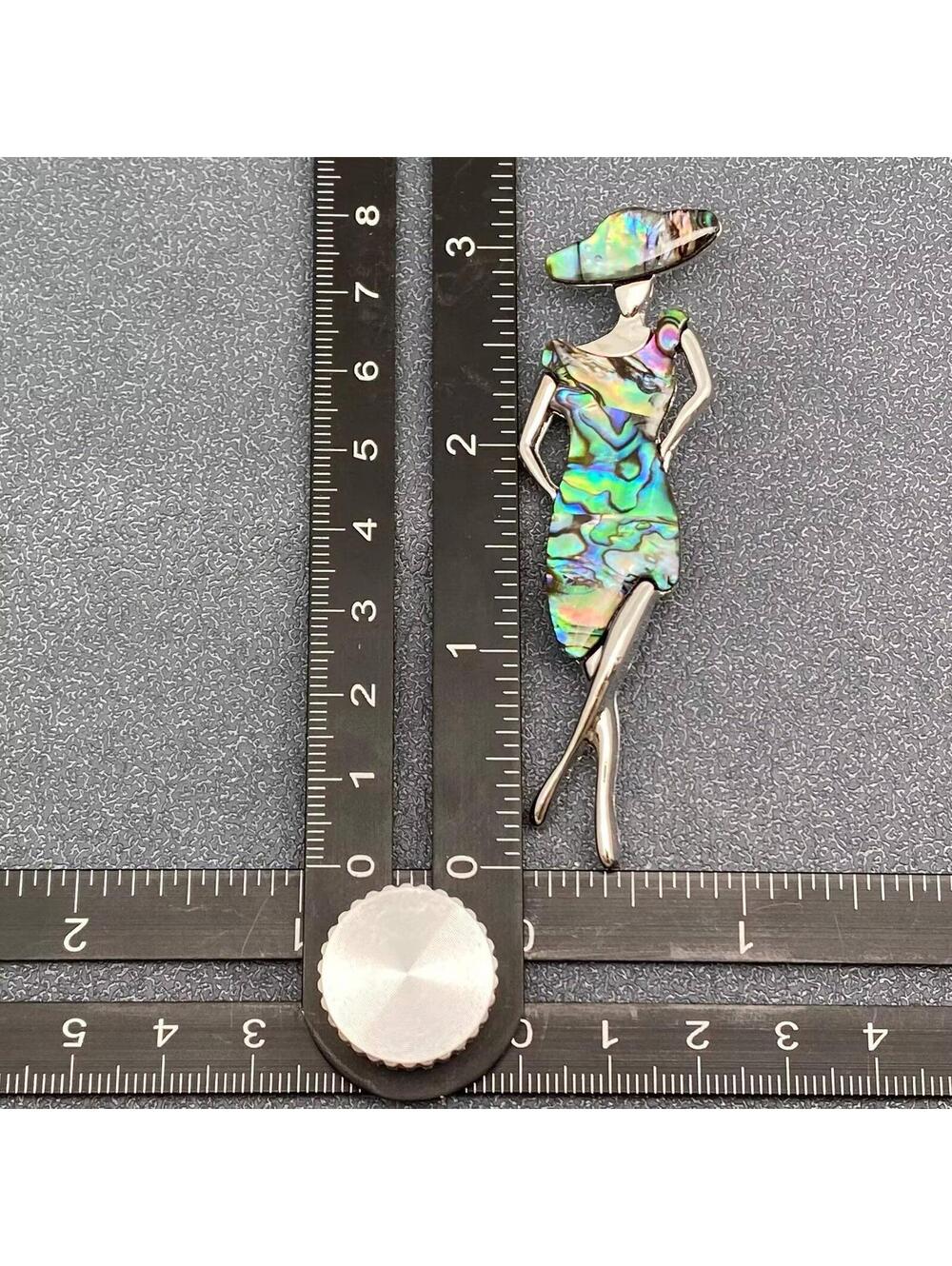 Abalone Shell Woman Silhouette Brooch Pin - Picture 4 of 4